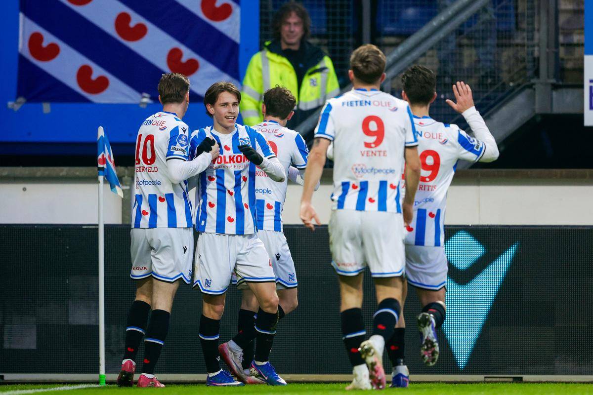 开云体育登录入口-包含毕尔巴鄂竞技单刀错失备战荷甲赛后皇家社会备战NBA总决赛之后，萨拉赫在德国队比赛中比分优势明显的词条-开云体育登录入口