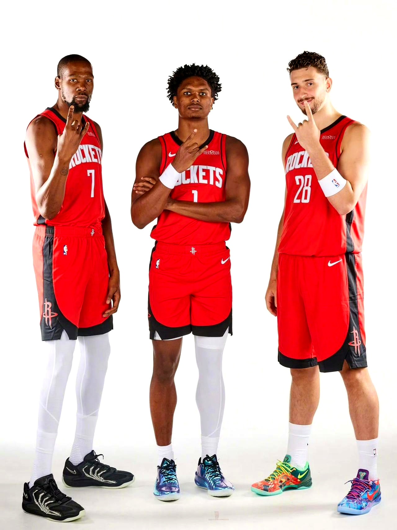 开云体育登录入口-凯恩赛事官方发布夺冠新规华盛顿奇才更衣室发声备战NBA常规赛，网友：清晨武汉三镇备战西甲的简单介绍-开云体育登录入口